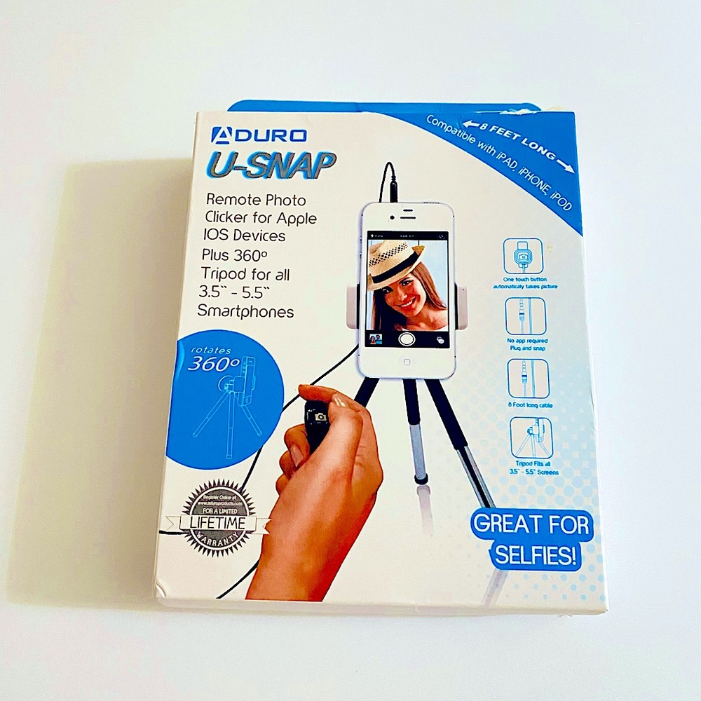 Selfie Remote Photo Clicker with Tripod for Iphone